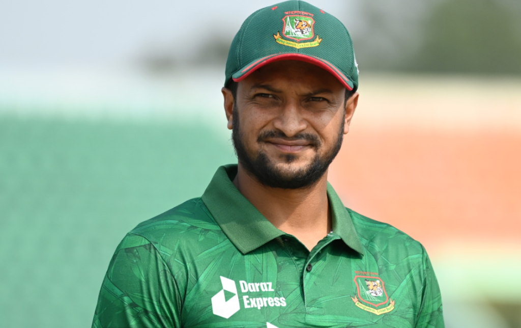 সাকিব নামের অর্থ কী